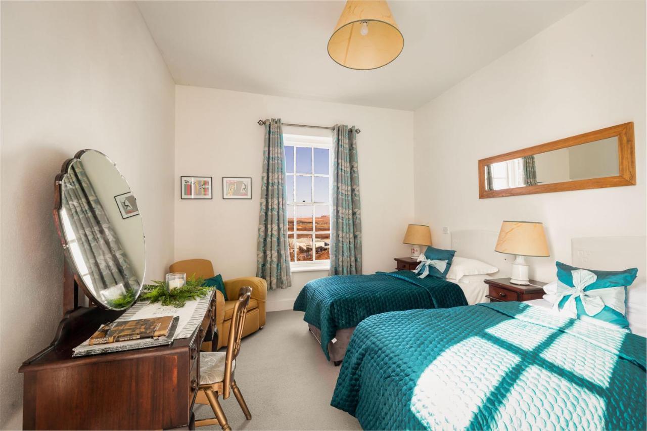 Granville House Apartments And Garden Suites Ballyferriter Ngoại thất bức ảnh