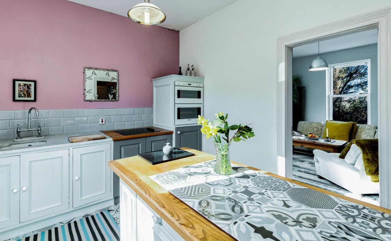 Granville House Apartments And Garden Suites Ballyferriter Ngoại thất bức ảnh