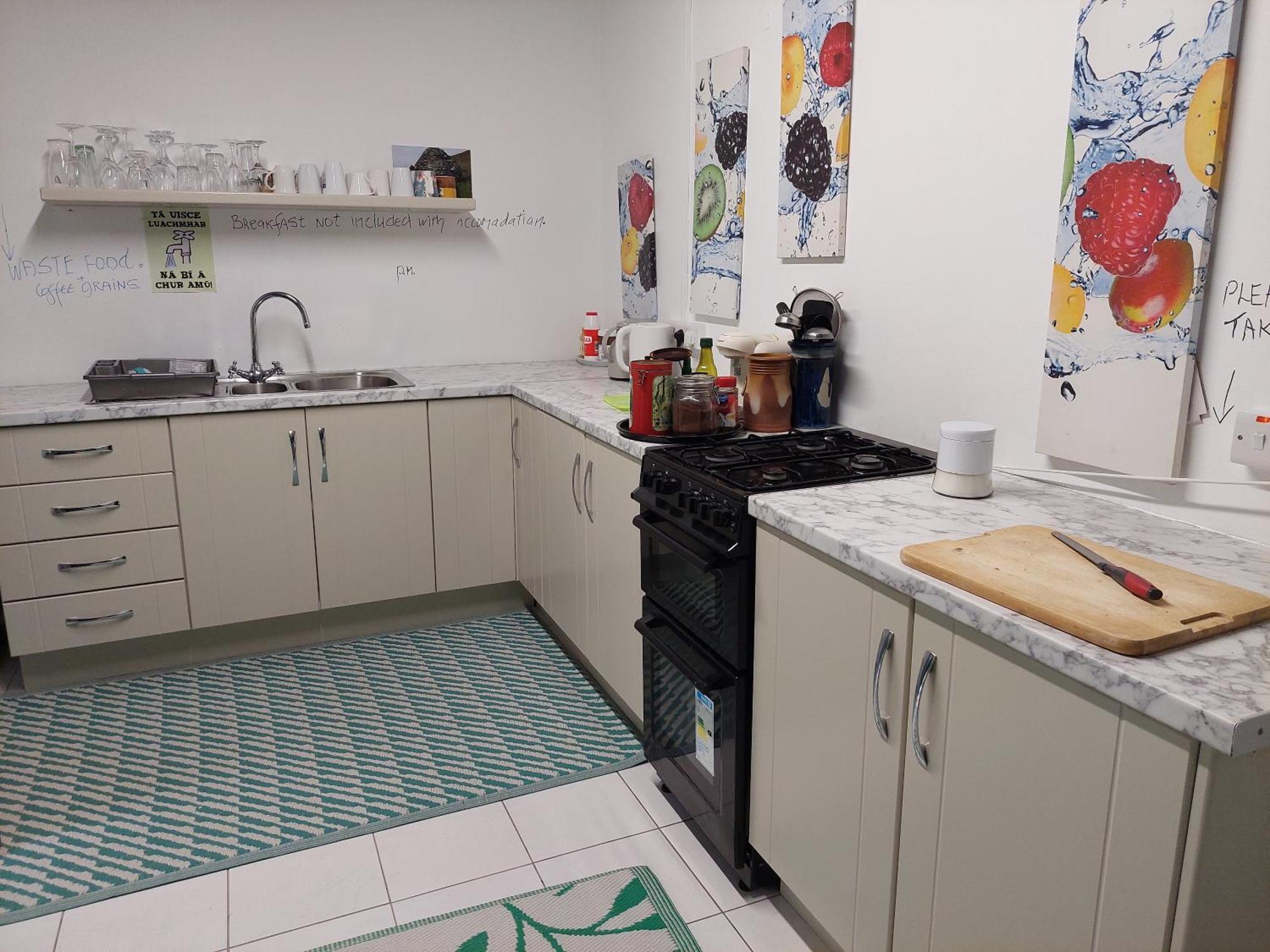 Granville House Apartments And Garden Suites Ballyferriter Ngoại thất bức ảnh