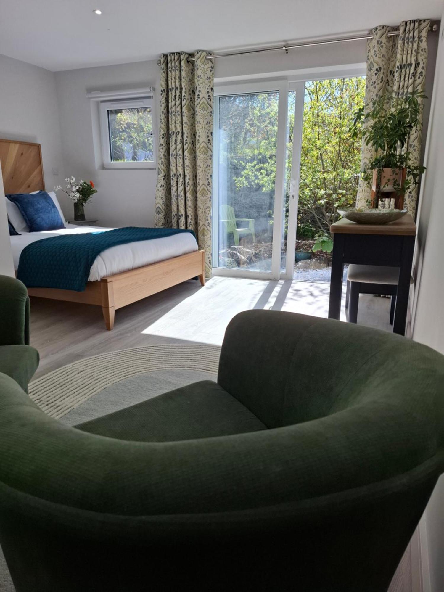 Granville House Apartments And Garden Suites Ballyferriter Ngoại thất bức ảnh